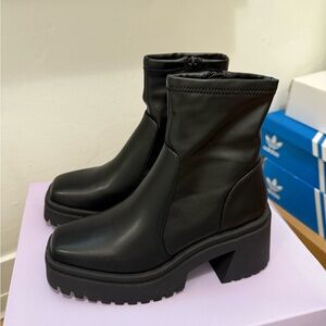 Madden Girl Black Chunky Heeled Boots